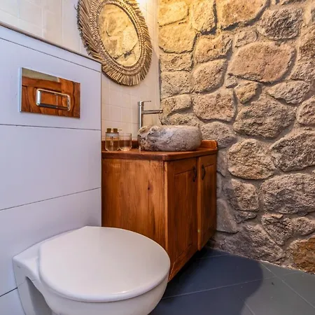 Villa Chic W Fireplace 3 Min To Beach In Bodrum *