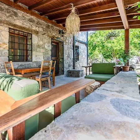 Villa Chic W Fireplace 3 Min To Beach In Bodrum Bitez